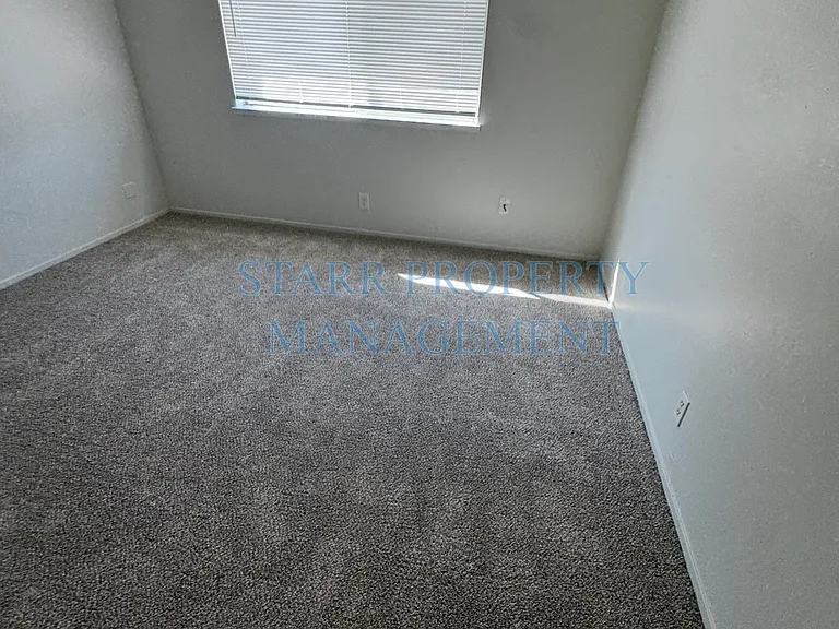 4479 La Cresta Way #4 — Photo 7