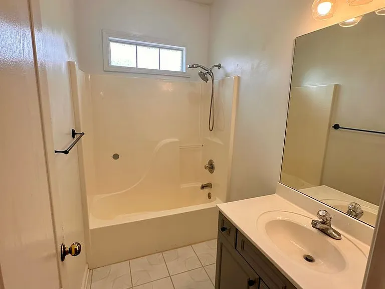 219 Grande View Pkwy — Photo 15