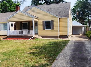 2204 S College St, Springfield, IL 62704