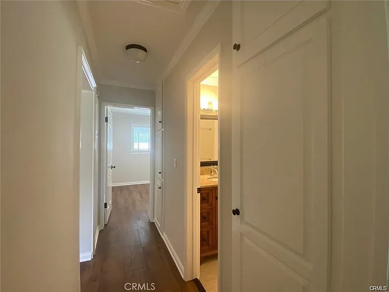 1111 Lake St #1/2 — Photo 4