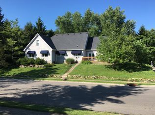 301 Stewart Dr, Yellow Springs, OH 45387