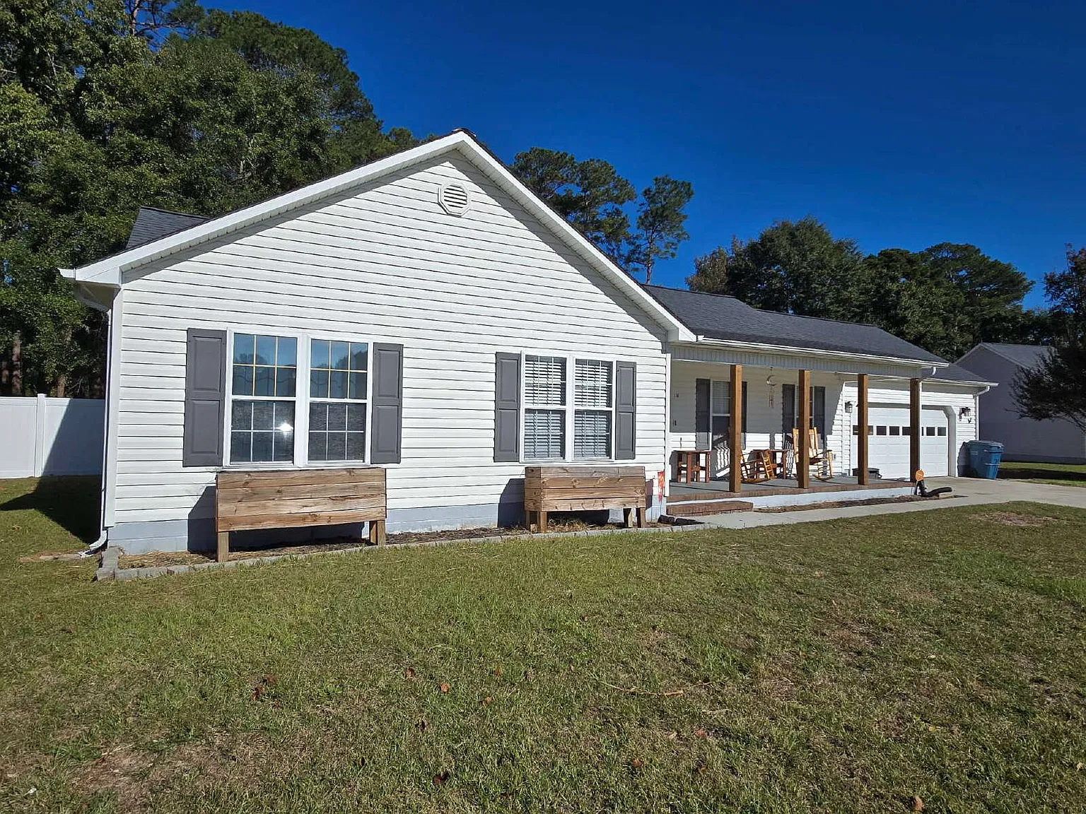 3 bed, 2.0 bath, $1,750 — Photo 3