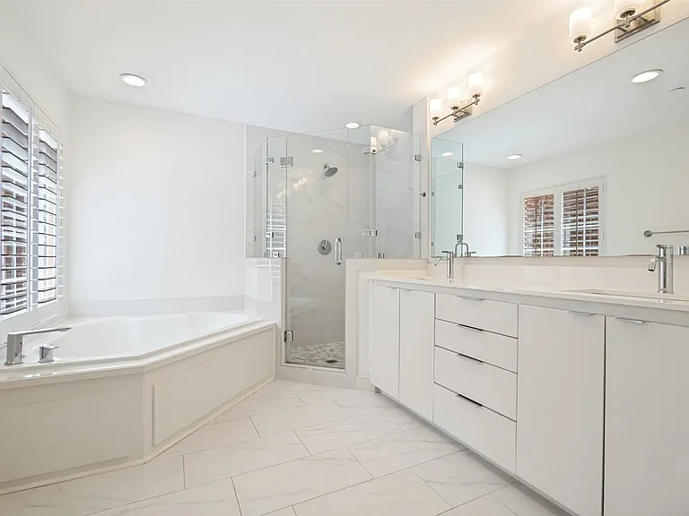 3967 Travis St — Photo 19