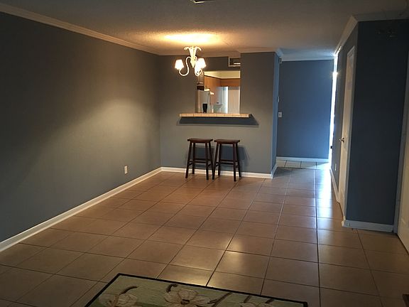 3rd image of 5811 Atlantic Blvd Unit 29
