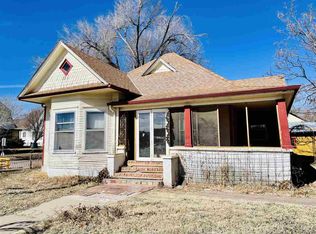 308 W Vine St, Dodge City, KS 67801