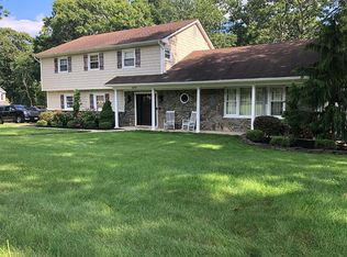 638 Rolling Hills Dr, Brick, NJ 08724