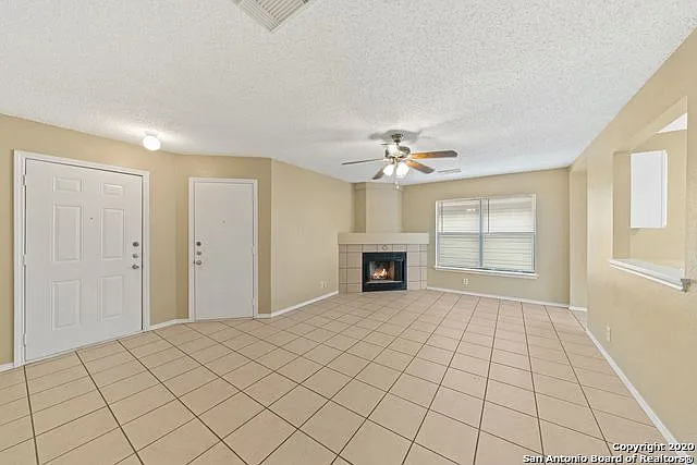 9727 Green Plain Dr — Photo 5