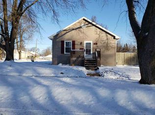 856 Kern St, Waterloo, IA 50703
