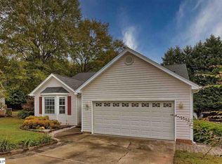 118 Meadow Hill Way, Taylors, SC 29687