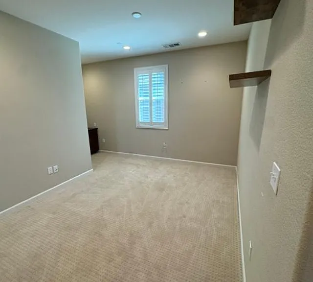 5652 Cornerstone Dr — Photo 17