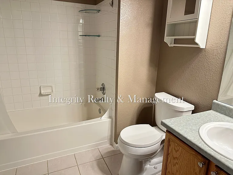 7402 Eagle Rock Dr — Photo 40