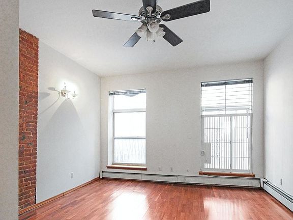 2nd image of 13 W 131st St #1