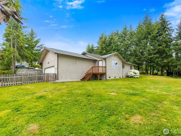 60 E Treewater Place, Shelton, WA 98584