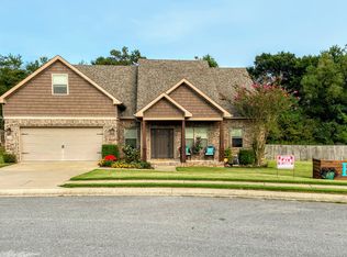 1664 White Oak Cir, Benton, AR 72019