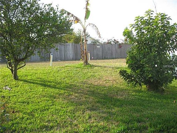 2nd image of 2418 Rockwood Dr