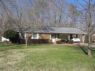 712 Wilkins St, Mayodan, NC 27027