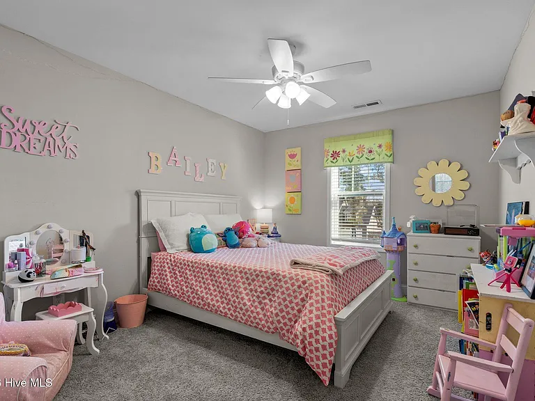 451 Gretchen Rd — Photo 31