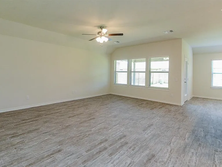 9731 Birdsnest Ct — Photo 7