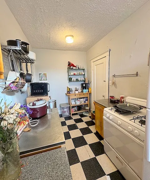 32 Sidlaw Rd #10 — Photo 2