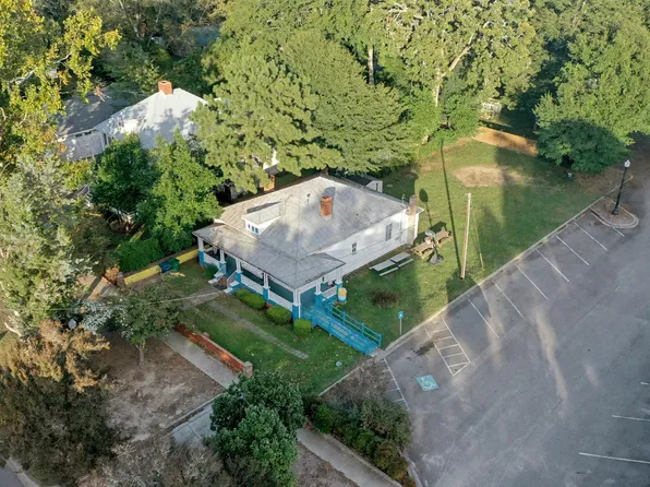 132 York St NE, Aiken, SC 29801