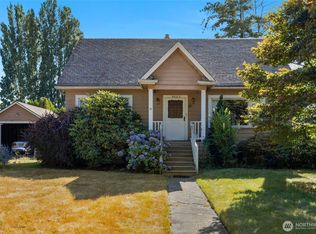 9002 Corliss Ave N, Seattle, WA 98103