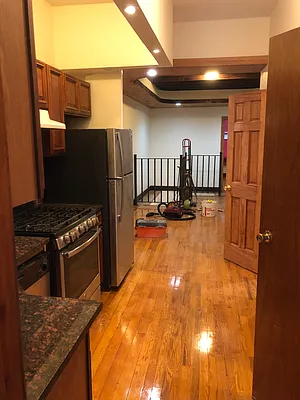 Rented by Batra Group Inc | media 13