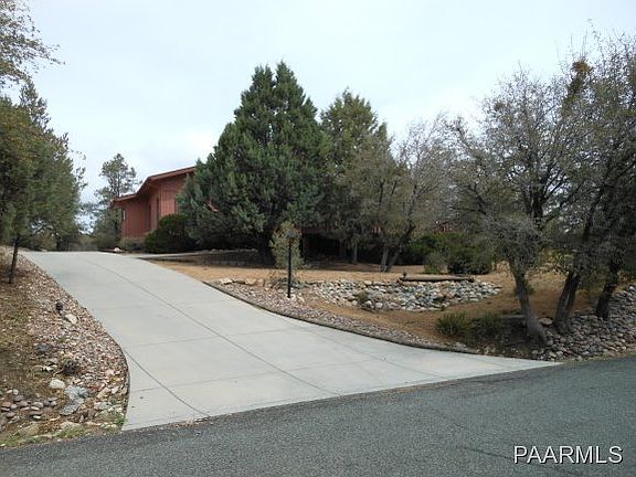 2nd image of 54 N Woodside Dr