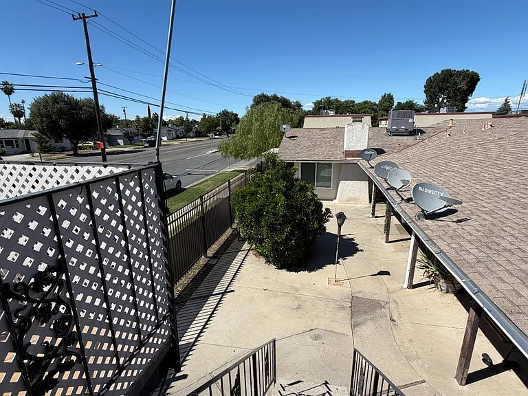 2514 E Andrews Ave — Photo 26