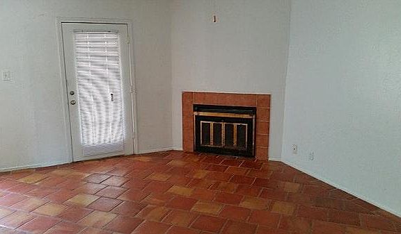 2nd image of 6206 Valley Knight