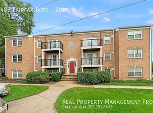 9485 Fairfax Blvd APT 201, Fairfax, VA 22031