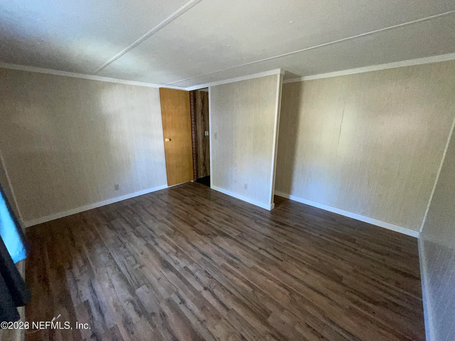 2 bed, 1.0 bath, 784 sqft, $1,250 — Photo 3