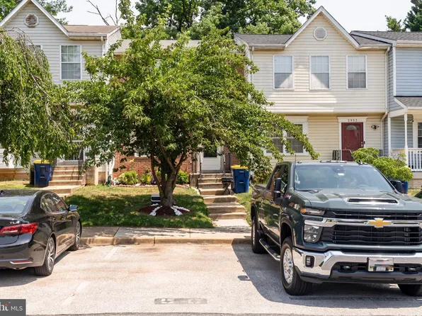 2955 Hobblebush Ct, Lanham, MD 20706