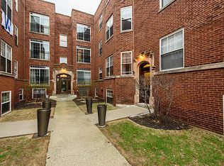 5882 N Ridge Ave #1, Chicago, IL 60660