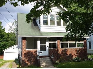 384 S Prospect St, Medina, OH 44256