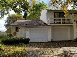 47 Hollingham Rise, Fairport, NY 14450