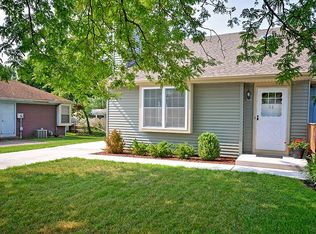 31 Franklin Pl, Voorhees, NJ 08043