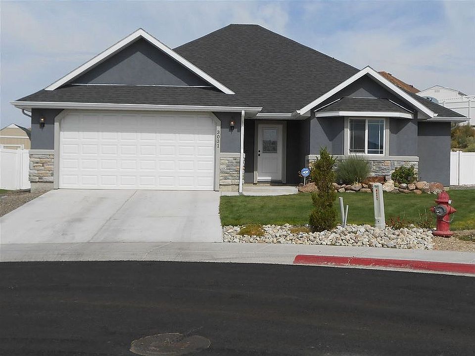 Home in quiet neighborhood.