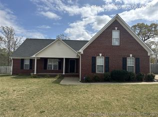 116 Forest Creek Dr, Raeford, NC 28376