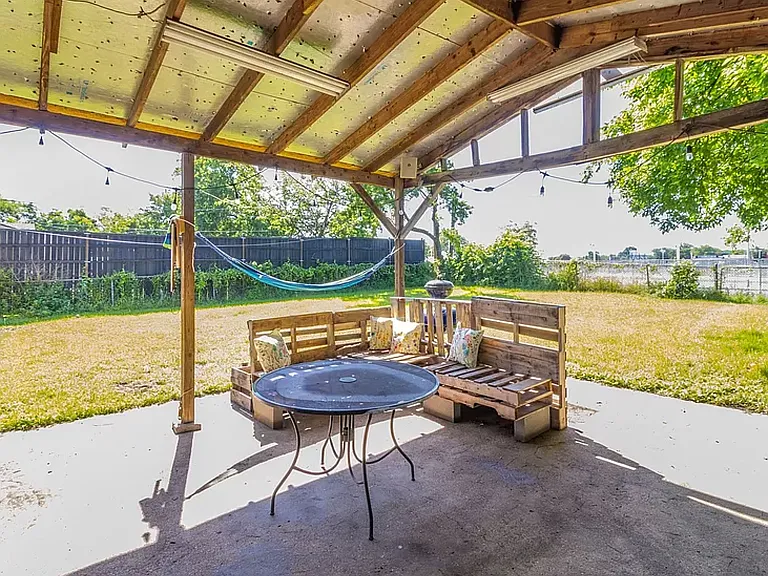 626 Wren Ave — Photo 20