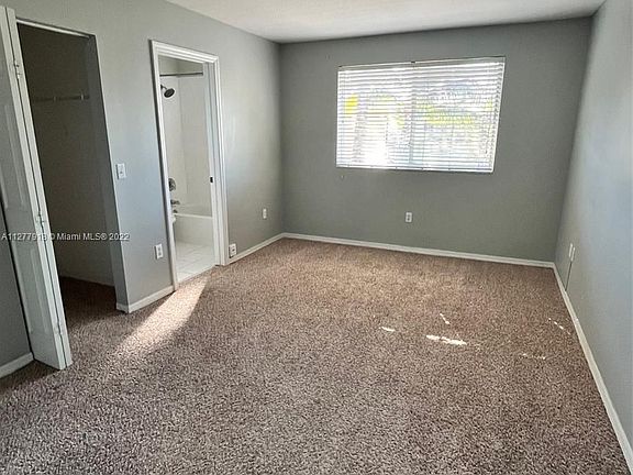 5th image of 2243 SE 25th Ave #2243