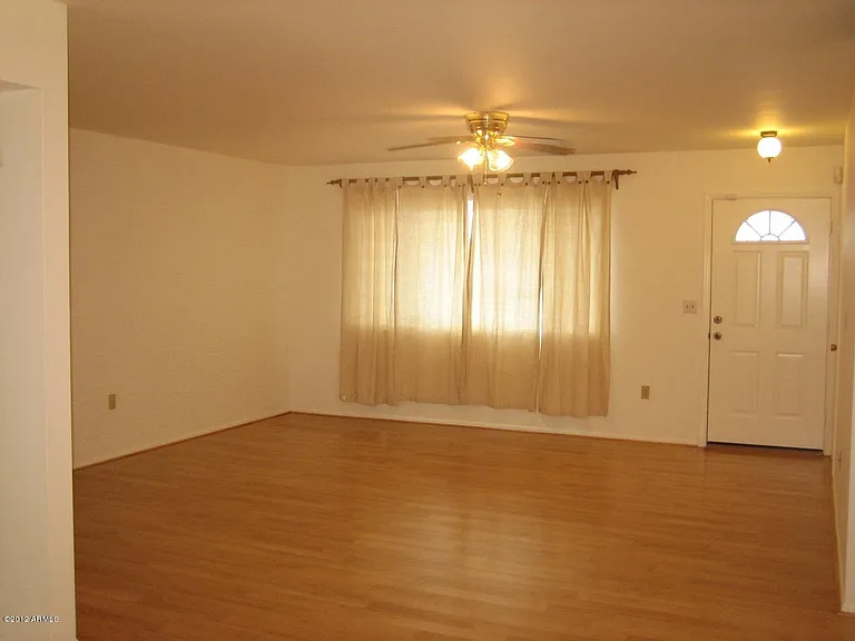 10119 W Deanne Dr — Photo 19