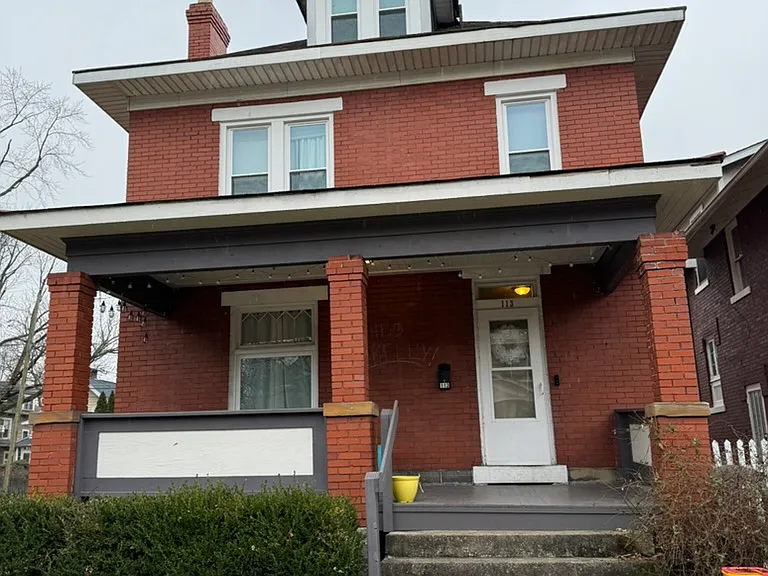113 E Oakland Ave — Photo 15