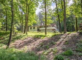 214 Virginia Farme Ln, Carlisle, MA 01741