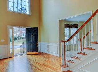 5106 Staverly Ln, Peachtree Corners, GA 30092