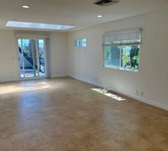 501 1/2 Marguerite Ave — Photo 3