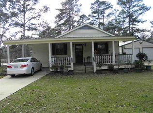 102 Willow Ln, Florence, MS 39073