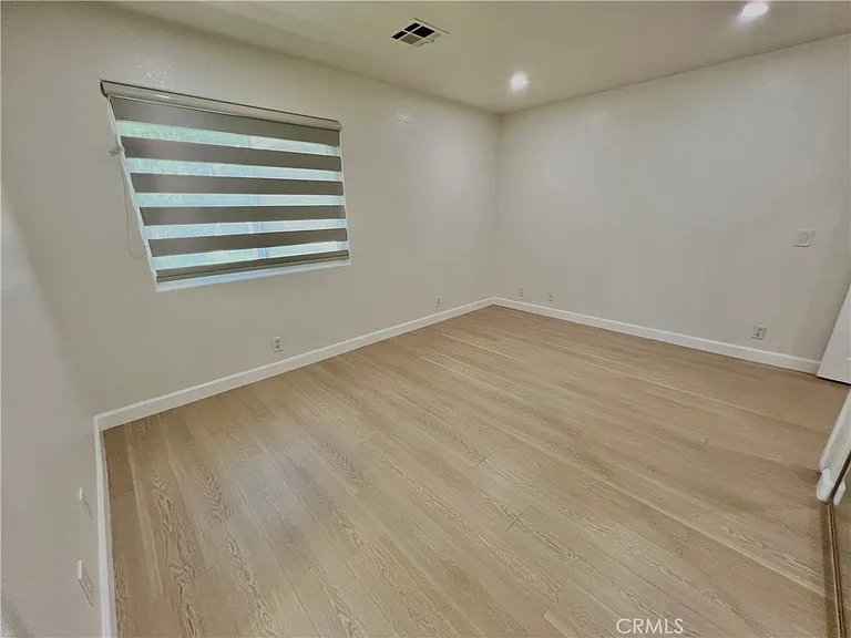759 E Avenue J6 — Photo 29