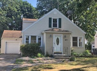 65 Salem Rd, Rochester, NY 14622