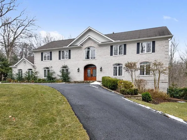 8611 Brook Rd, Mc Lean, VA 22102