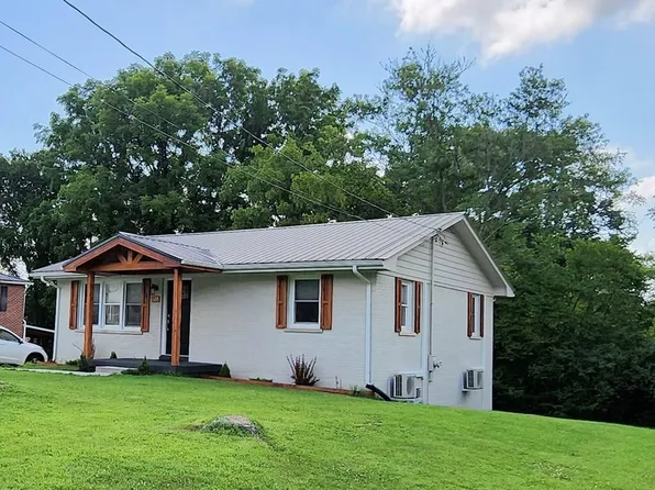 429 S High St, Burkesville, KY 42717